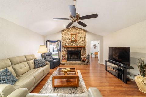 Tiny photo for 2015 SE 34th Street, Ocala, FL 34471 (MLS # OM726530)
