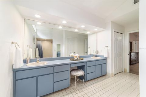 Tiny photo for 2015 SE 34th Street, Ocala, FL 34471 (MLS # OM726530)