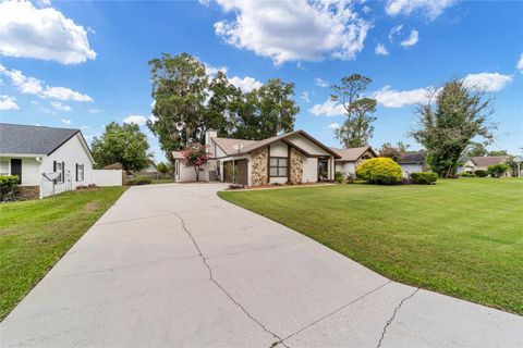 Tiny photo for 2015 SE 34th Street, Ocala, FL 34471 (MLS # OM726530)