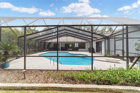 Tiny photo for 2015 SE 34th Street, Ocala, FL 34471 (MLS # OM726530)