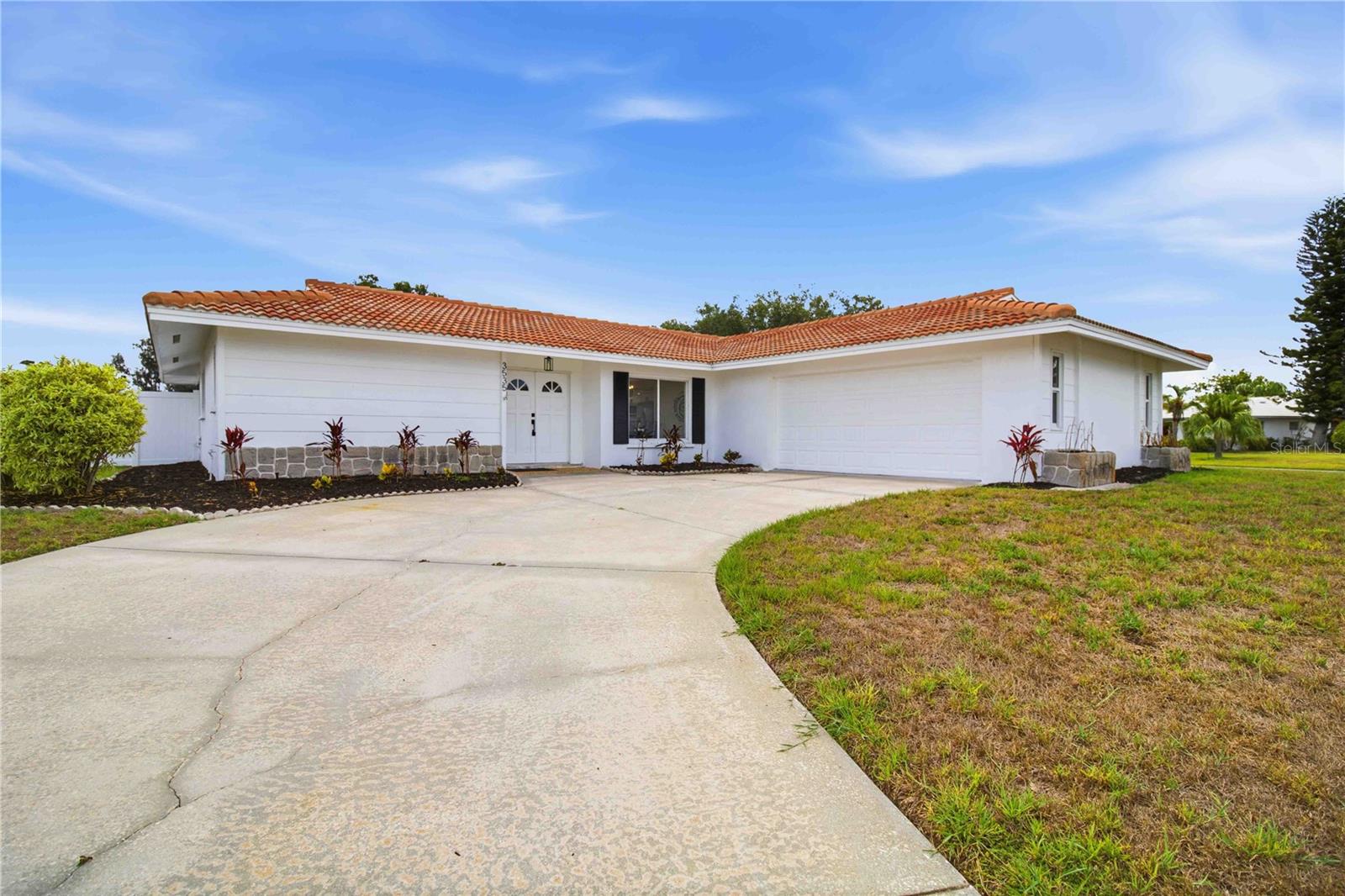 VILLAGE GREEN CLUB ESTATES - Residential
