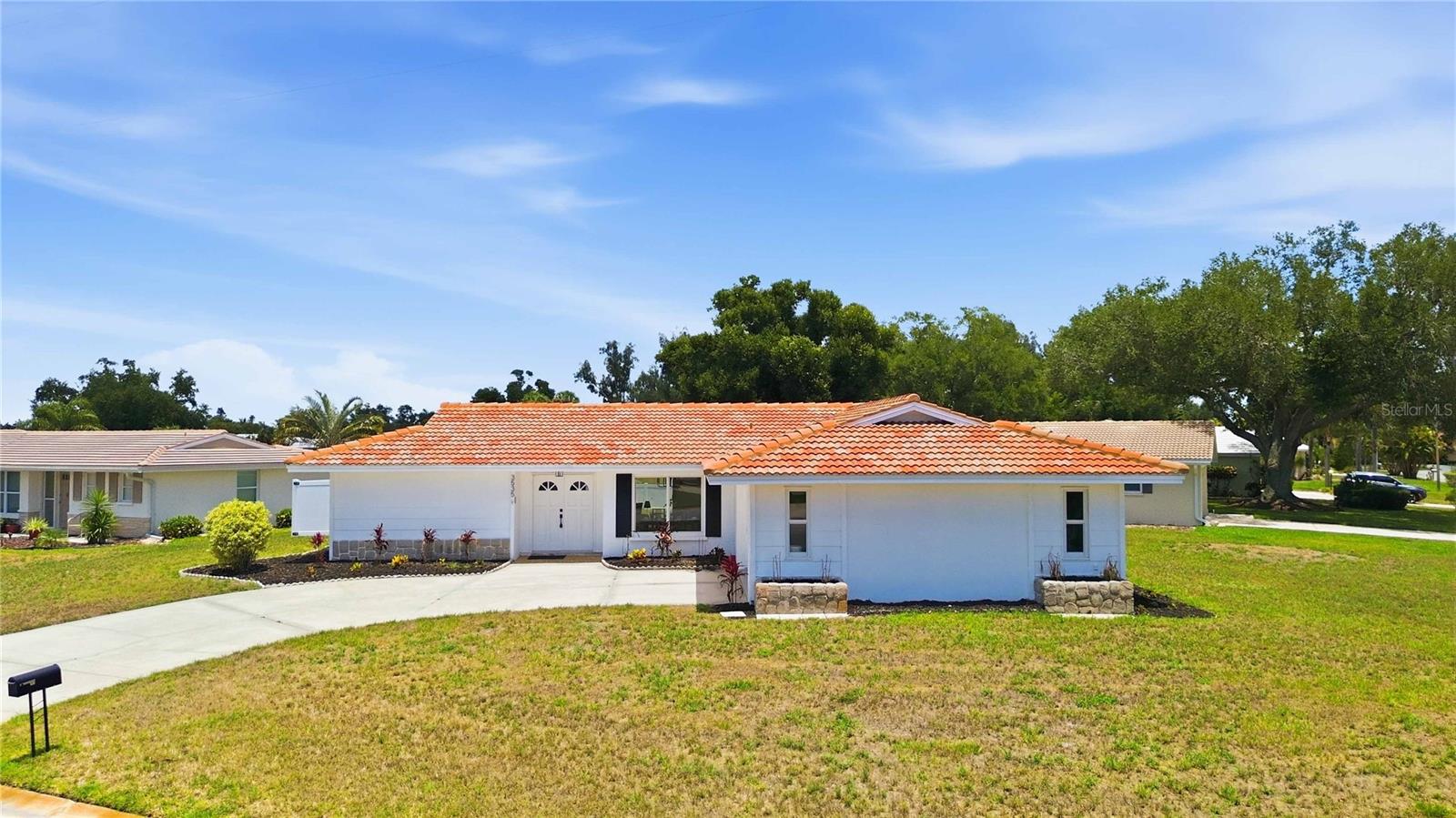 VILLAGE GREEN CLUB ESTATES - Residential
