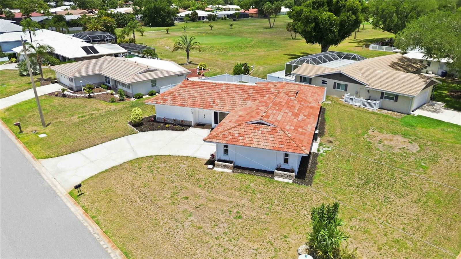 VILLAGE GREEN CLUB ESTATES - Residential