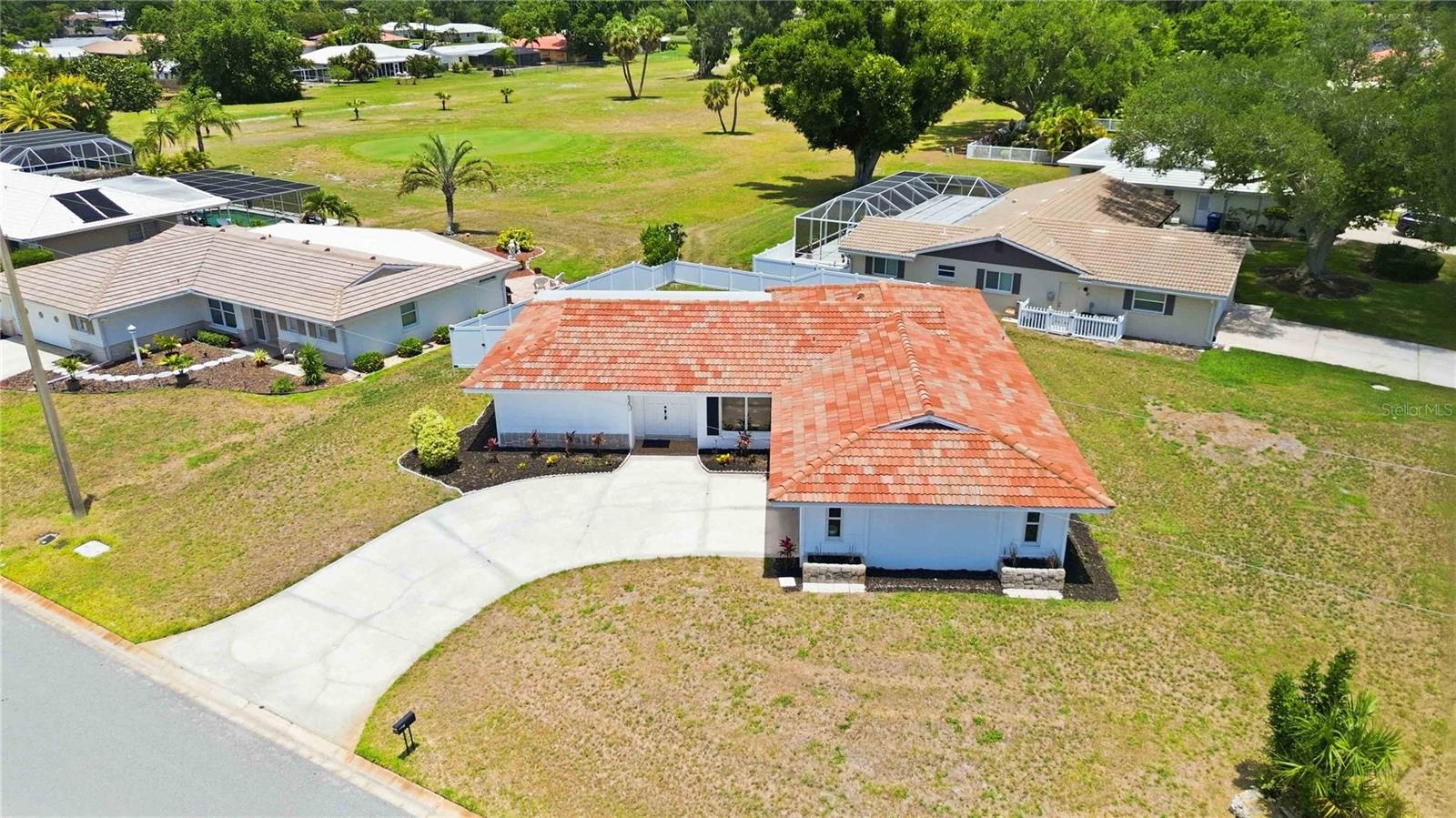 VILLAGE GREEN CLUB ESTATES - Residential