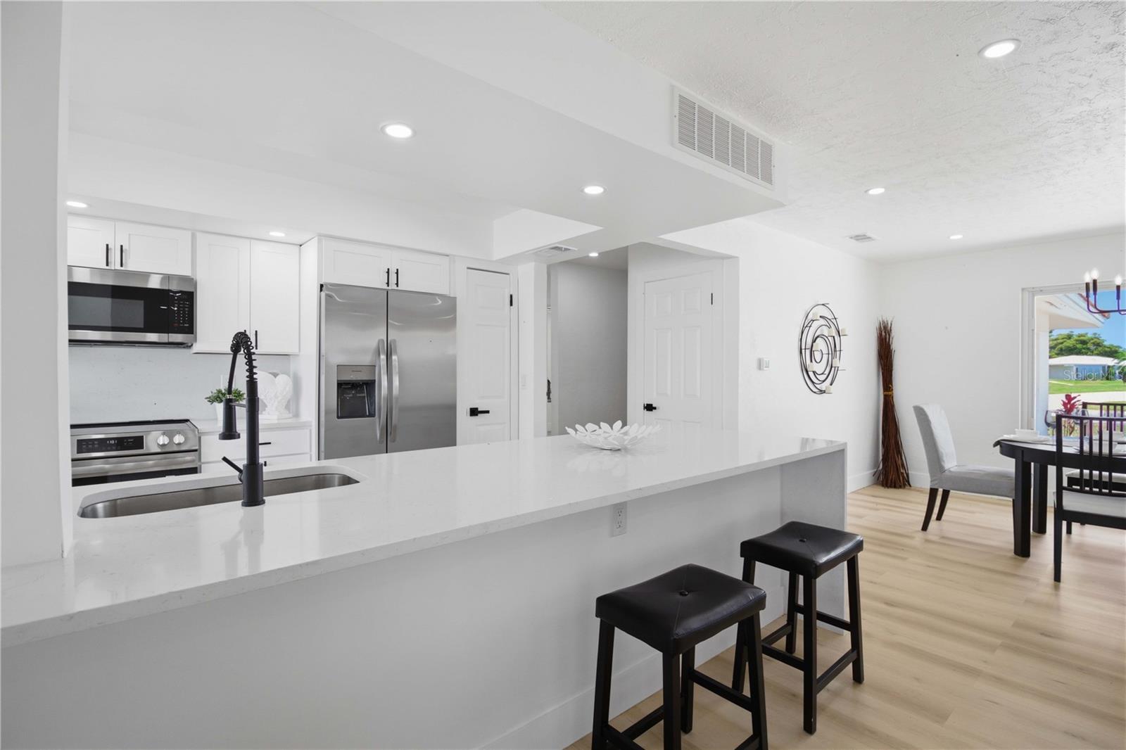 VILLAGE GREEN CLUB ESTATES - Residential