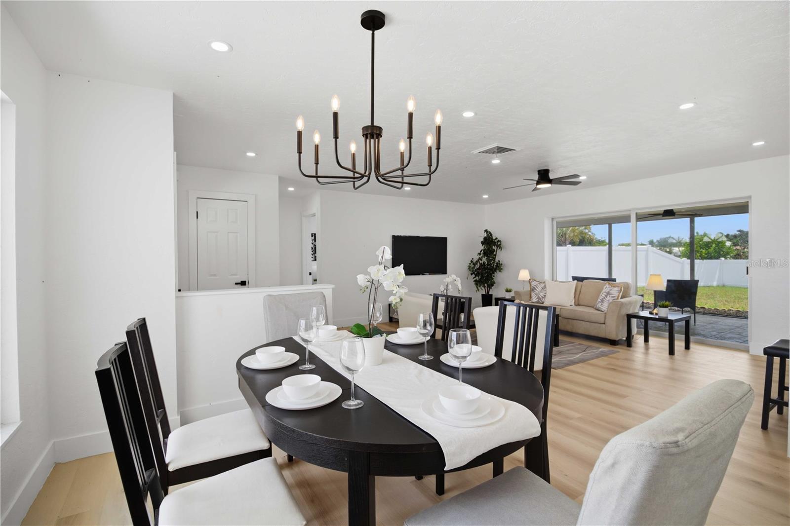 VILLAGE GREEN CLUB ESTATES - Residential