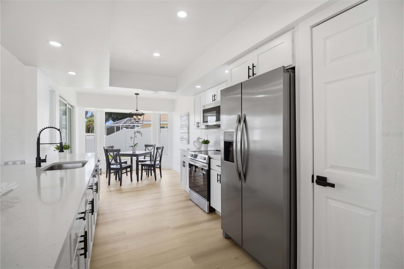 VILLAGE GREEN CLUB ESTATES - Residential