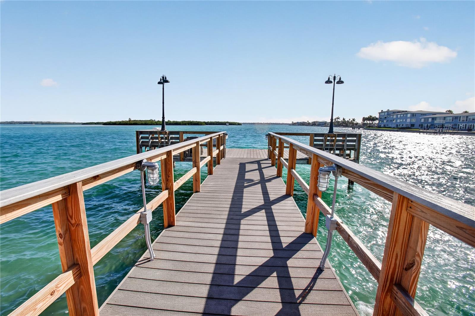 KEY CAPRI CONDO - Residential