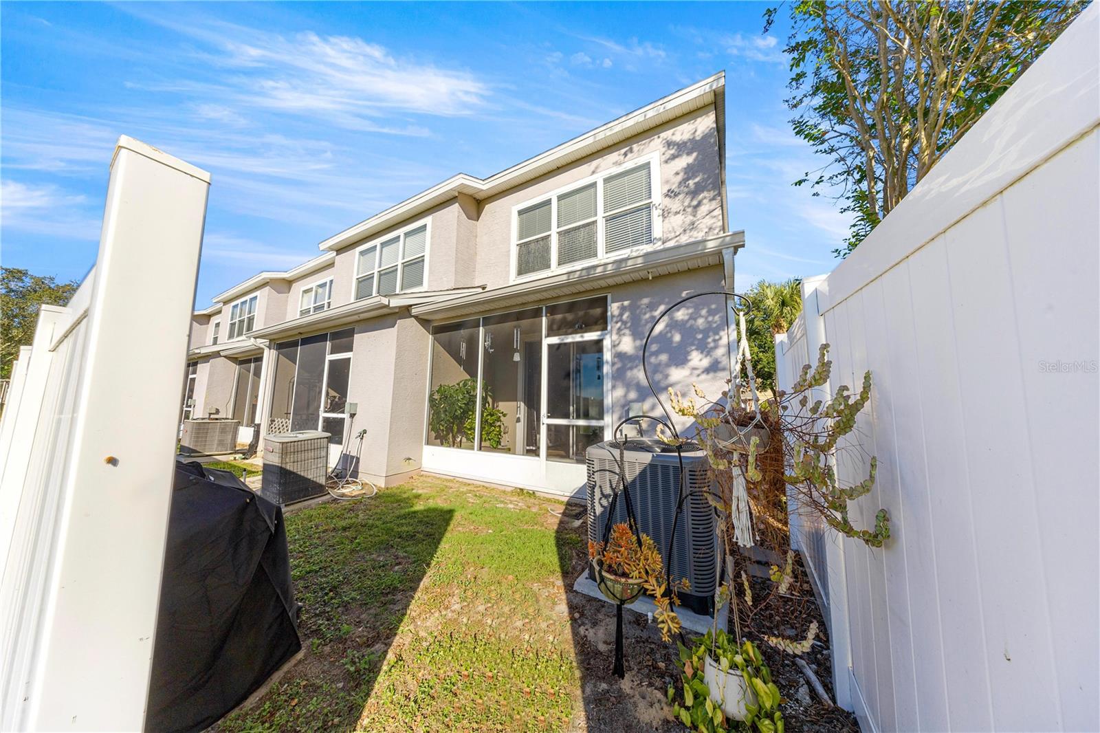 WYNCHASE TWNHMS REP - Residential