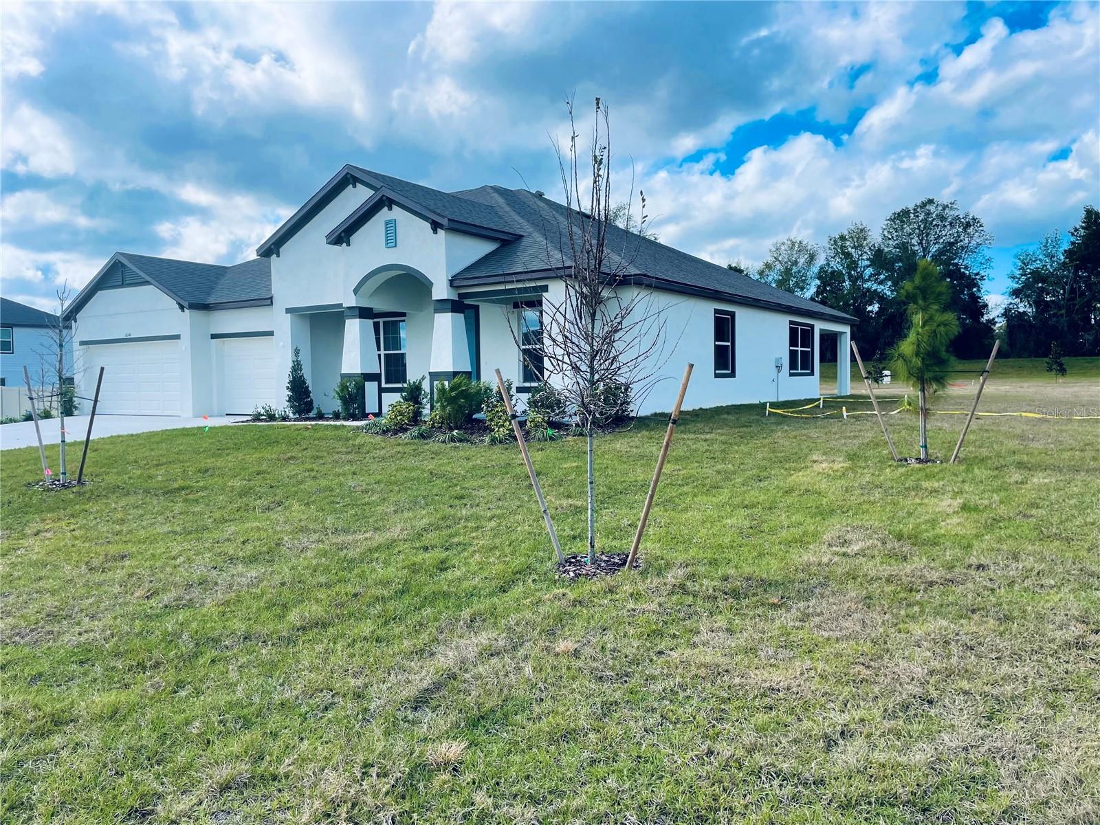 10140 WHITE MAGNOLIA SQUARE