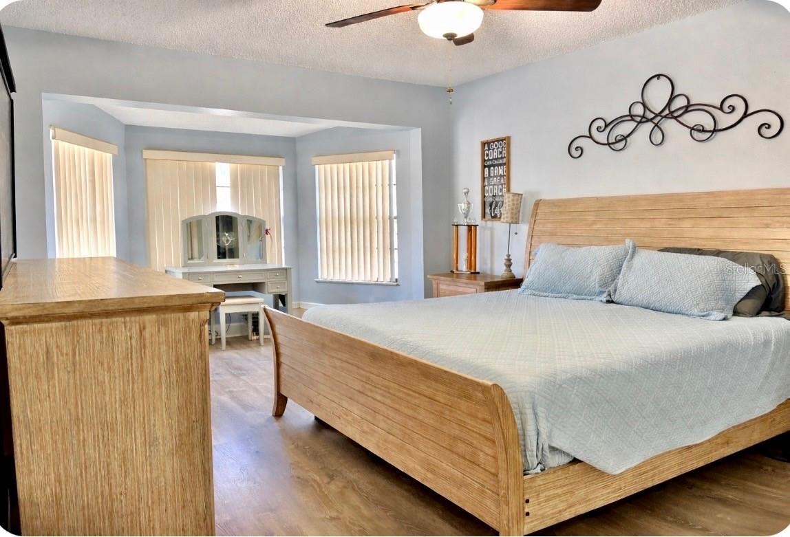 FOREST LAKE VILLAS CONDO - Residential