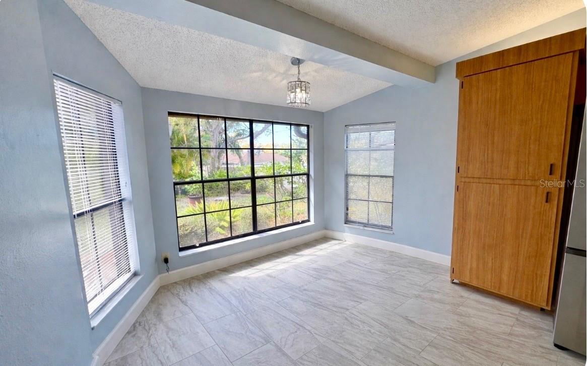 FOREST LAKE VILLAS CONDO - Residential