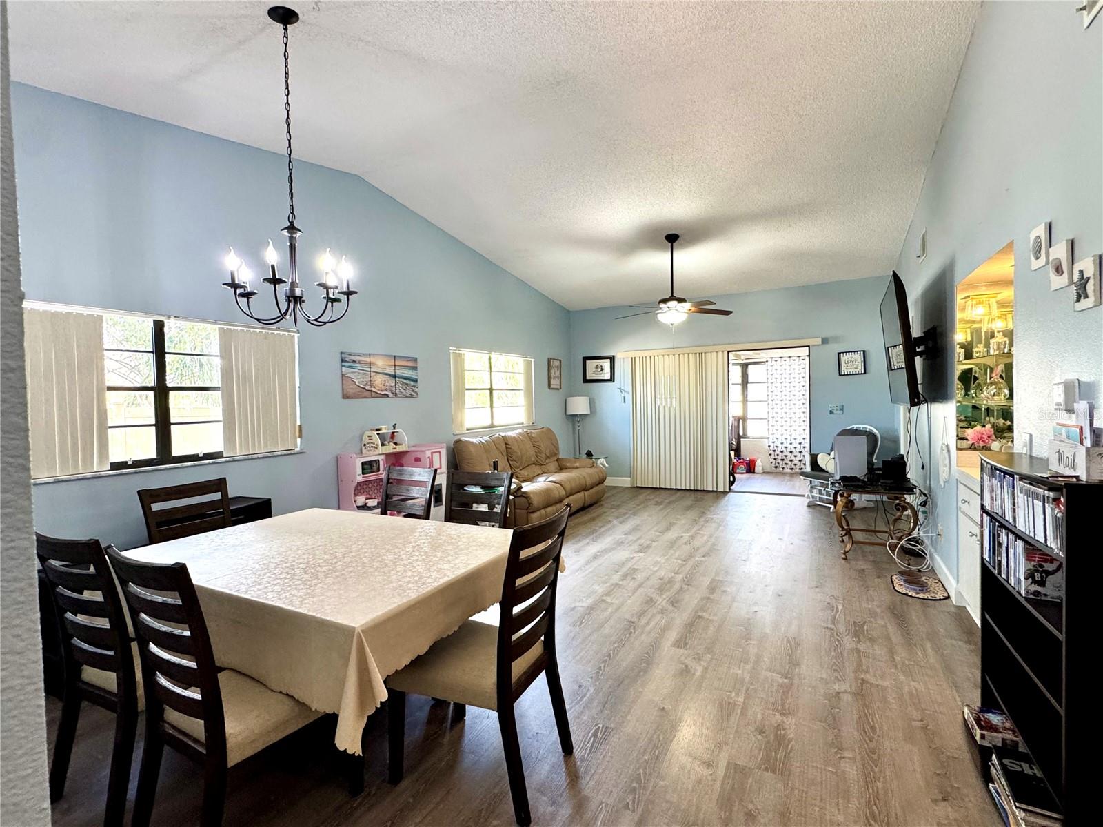 FOREST LAKE VILLAS CONDO - Residential