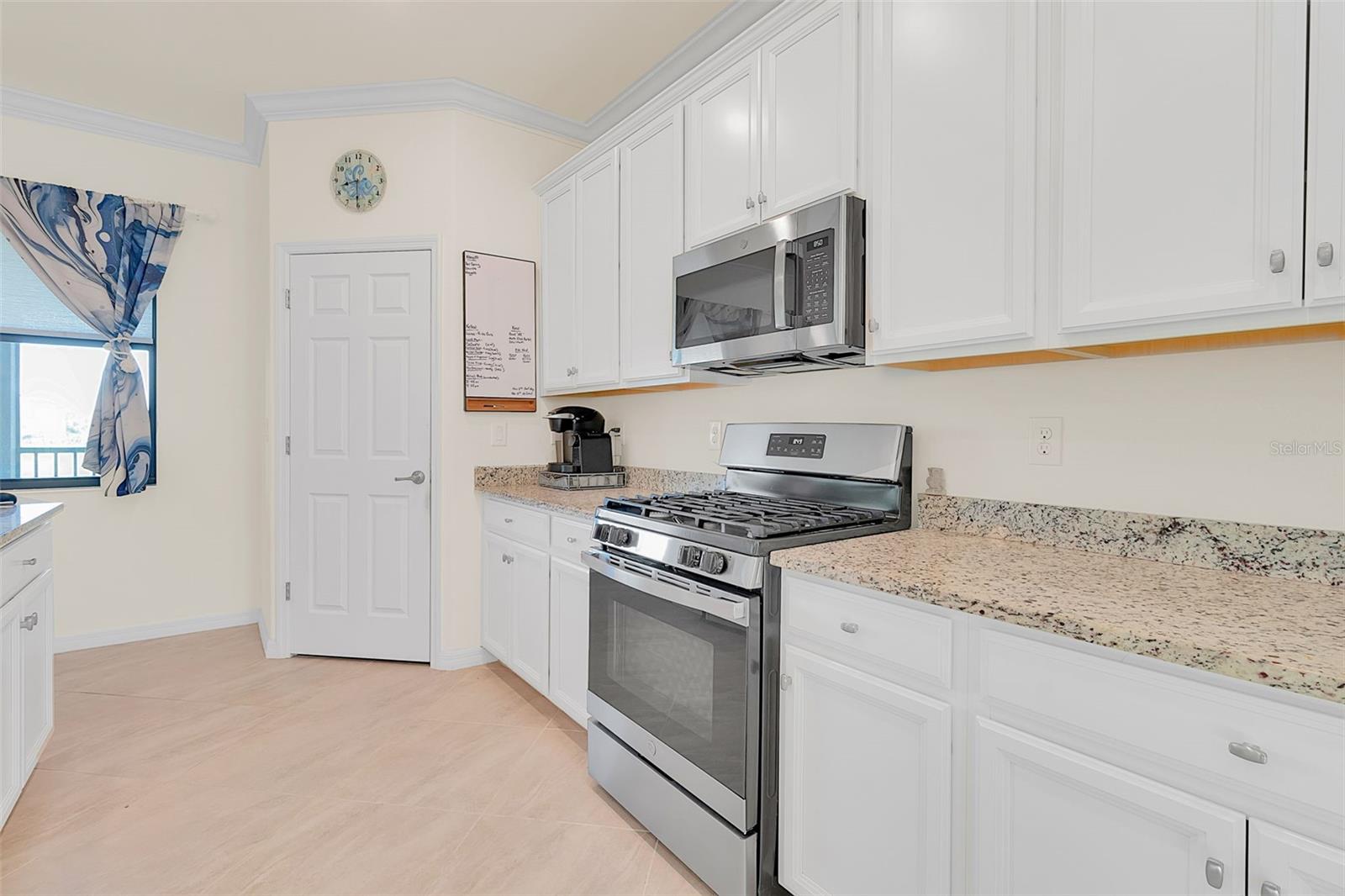 COACH HOMES III AT LAKEWOOD NTL PH 15 - Residential