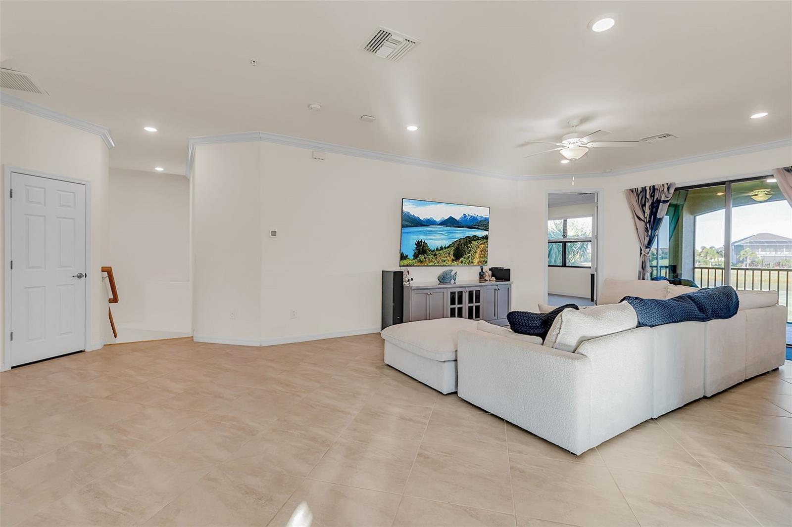 COACH HOMES III AT LAKEWOOD NTL PH 15 - Residential