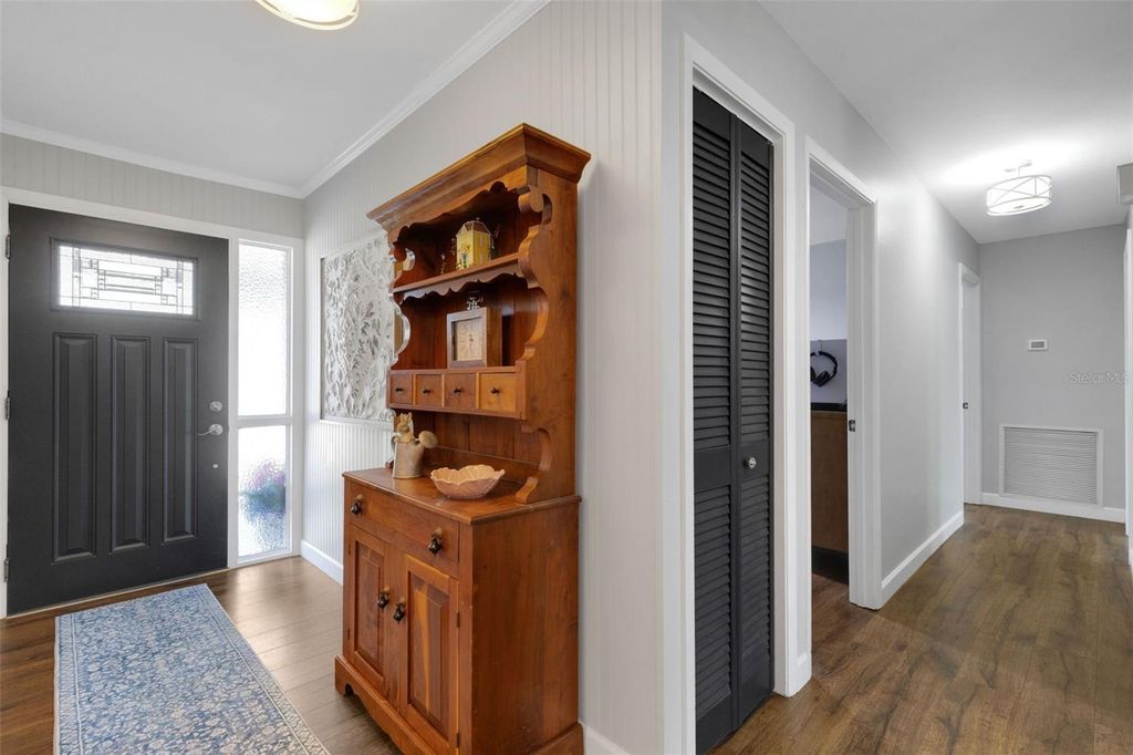 Photo of 1112 Newport Avenue, Lakeland, FL 33801 (MLS # L4961098)