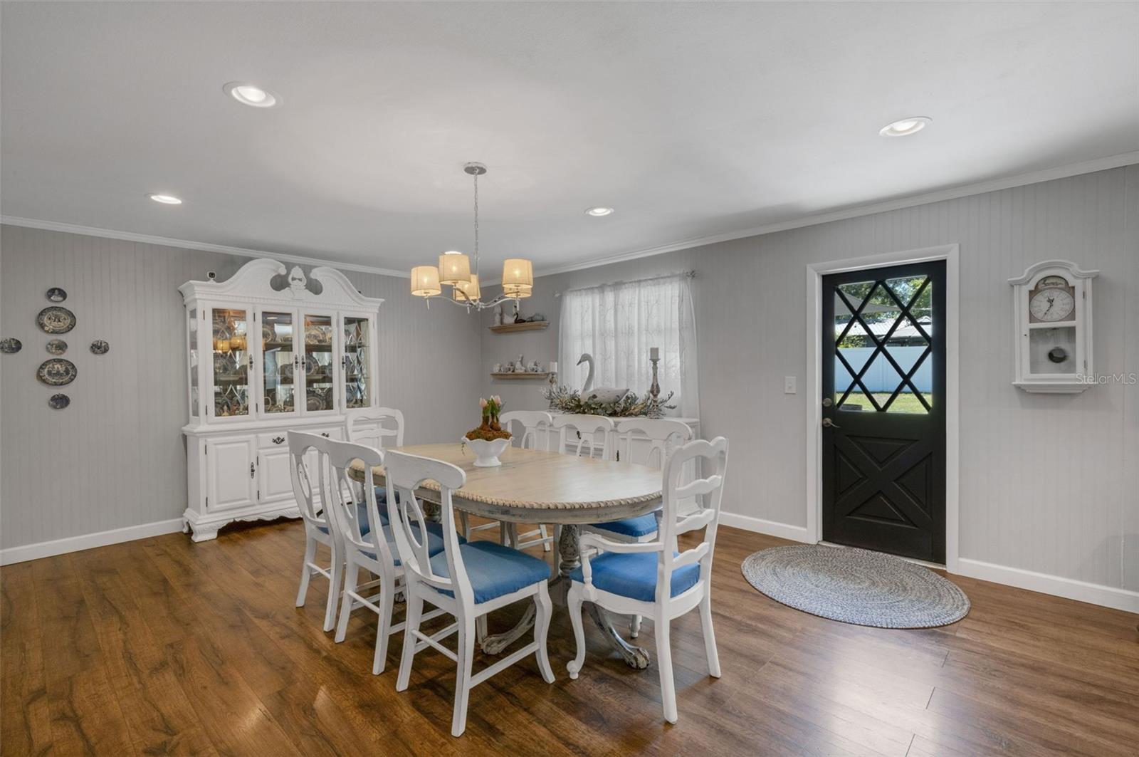 LAKE HOLLINGSWORTH ESTATES - Residential