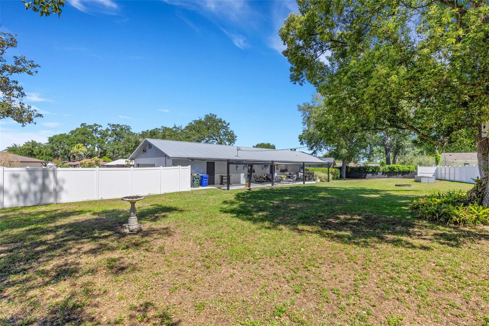 LAKE HOLLINGSWORTH ESTATES - Residential