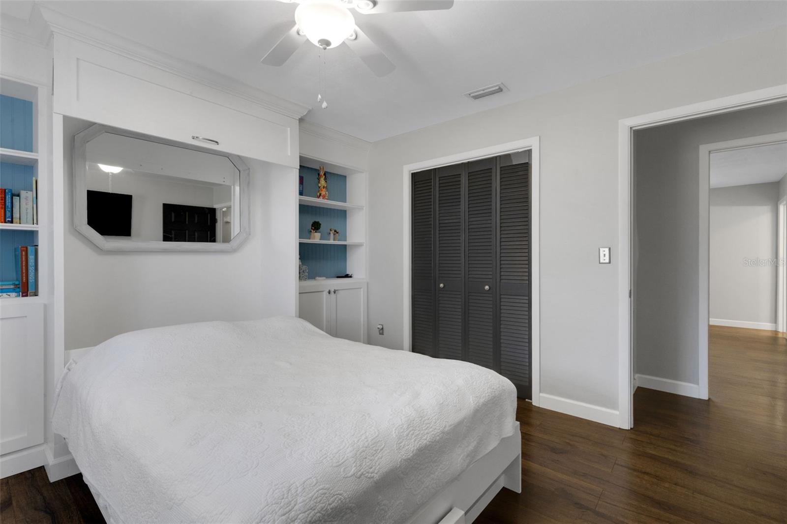 LAKE HOLLINGSWORTH ESTATES - Residential