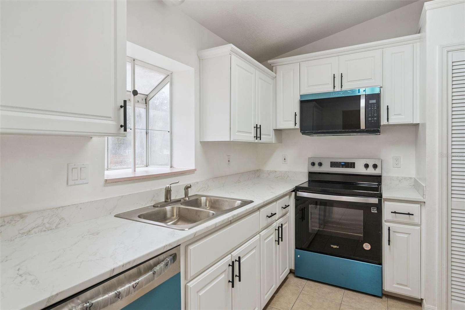 HILLTOP UNIT #2 - Residential