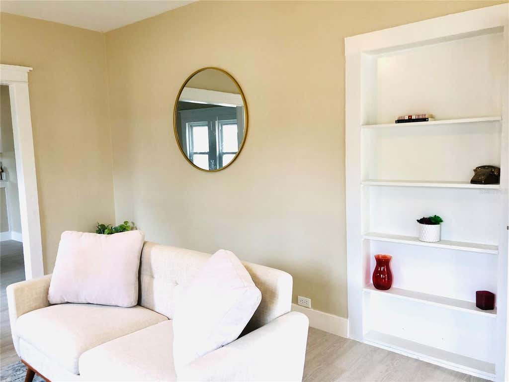 Photo of 908 Vine Avenue, Clearwater, FL 33755 (MLS # TB8540434)