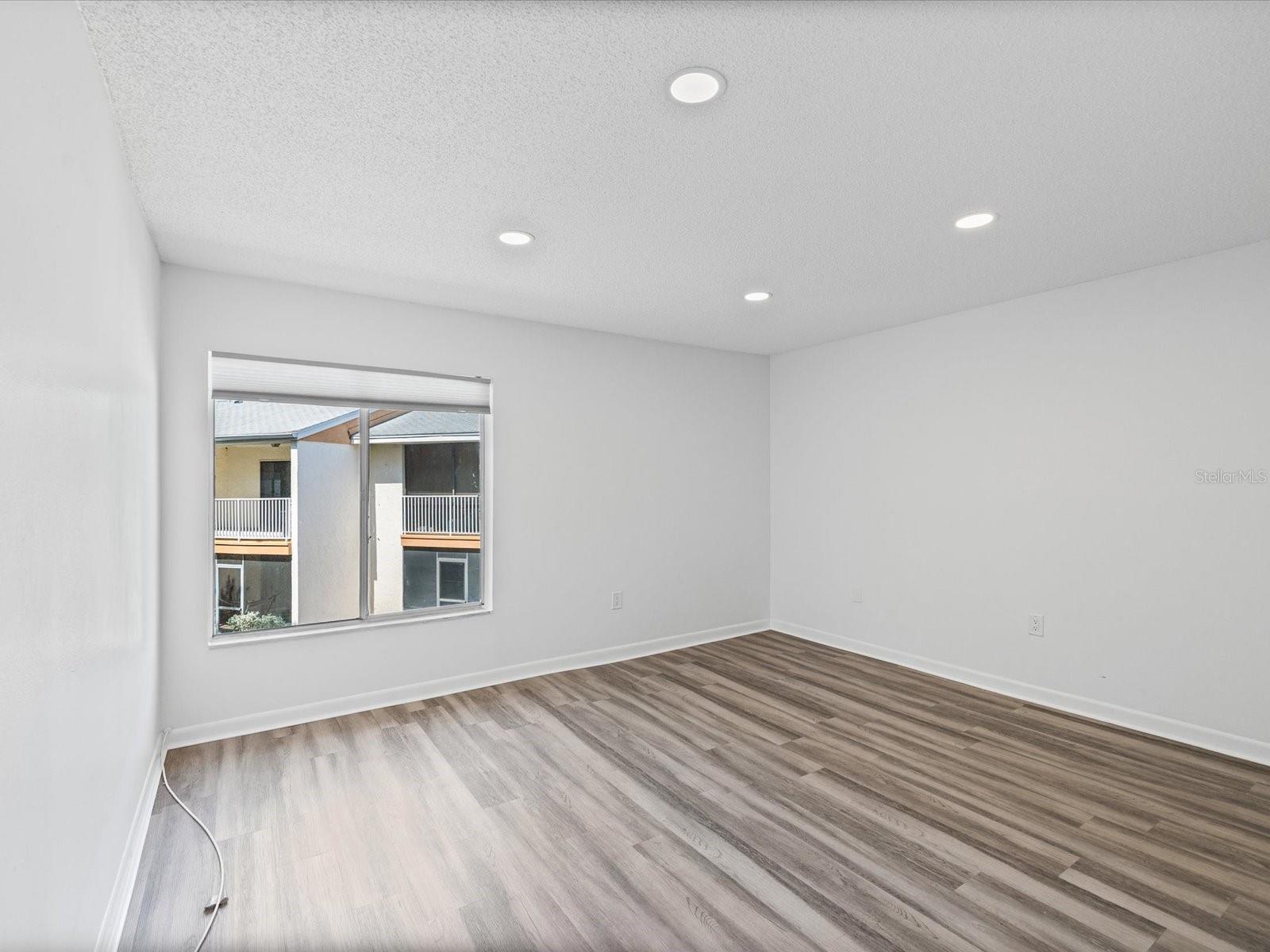 PINE RUSH VILLAS CONDO - Residential