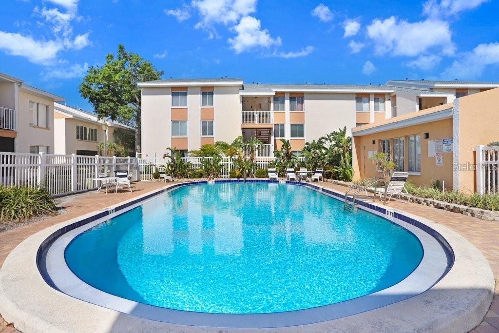 PINE RUSH VILLAS CONDO - Residential