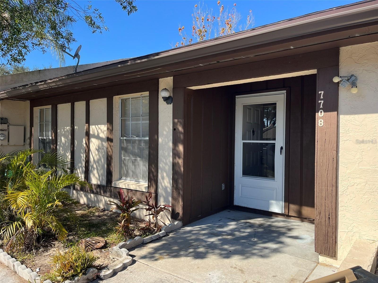 ORANGE RIVER ESTATES UNIT II B - Residential Lease