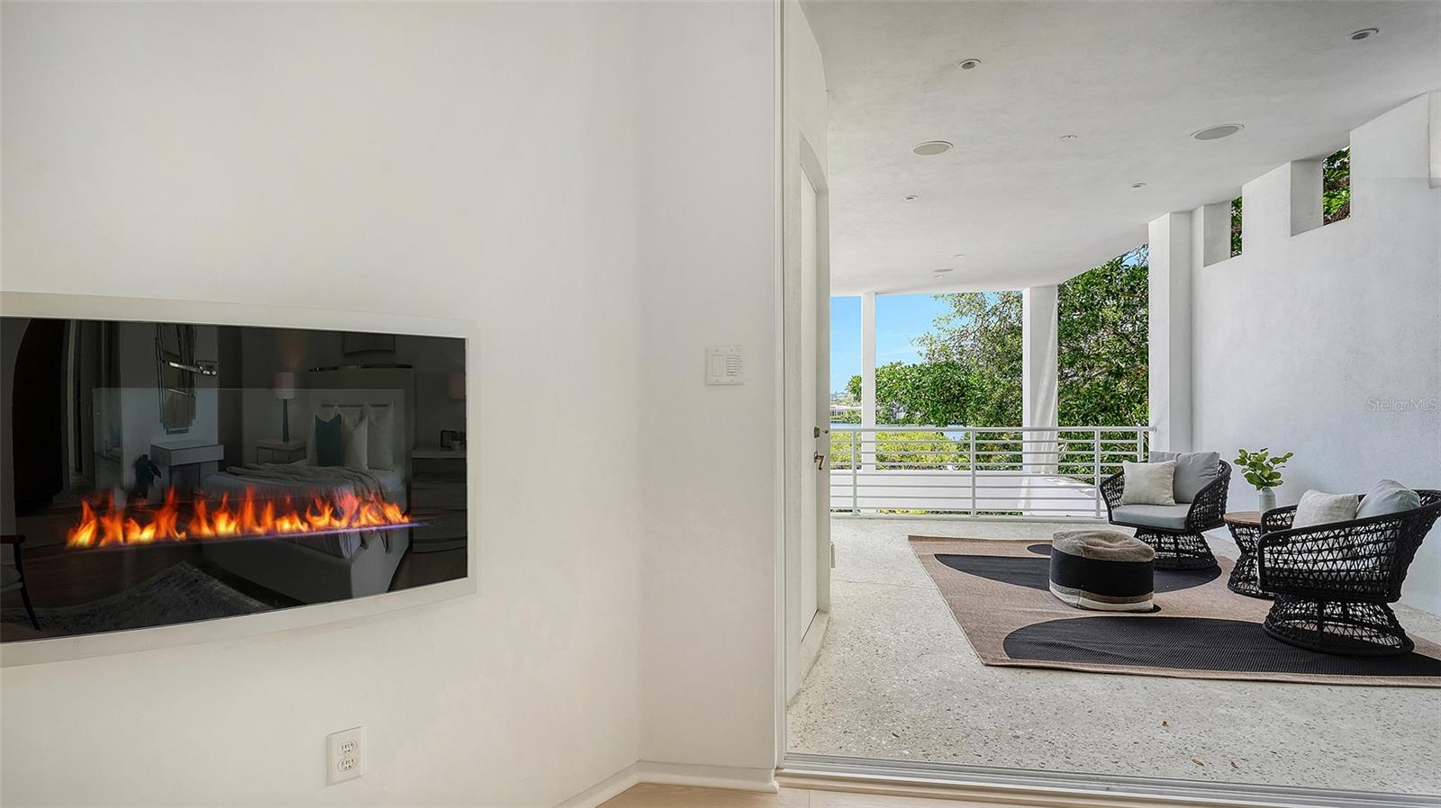 COCOANUT BAYOU - Residential