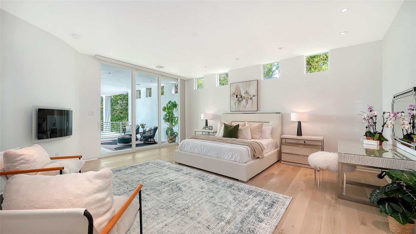 COCOANUT BAYOU - Residential