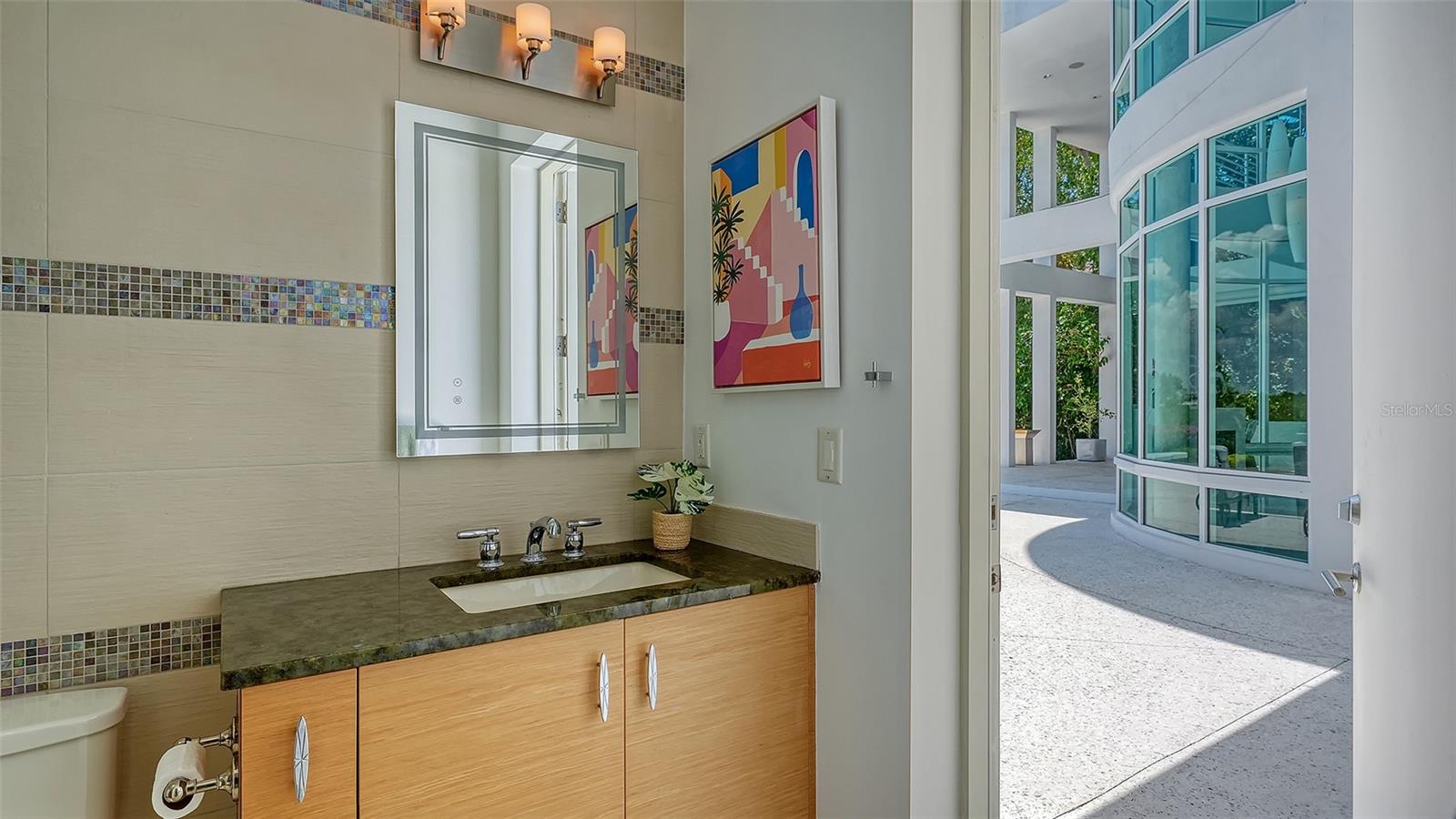 COCOANUT BAYOU - Residential