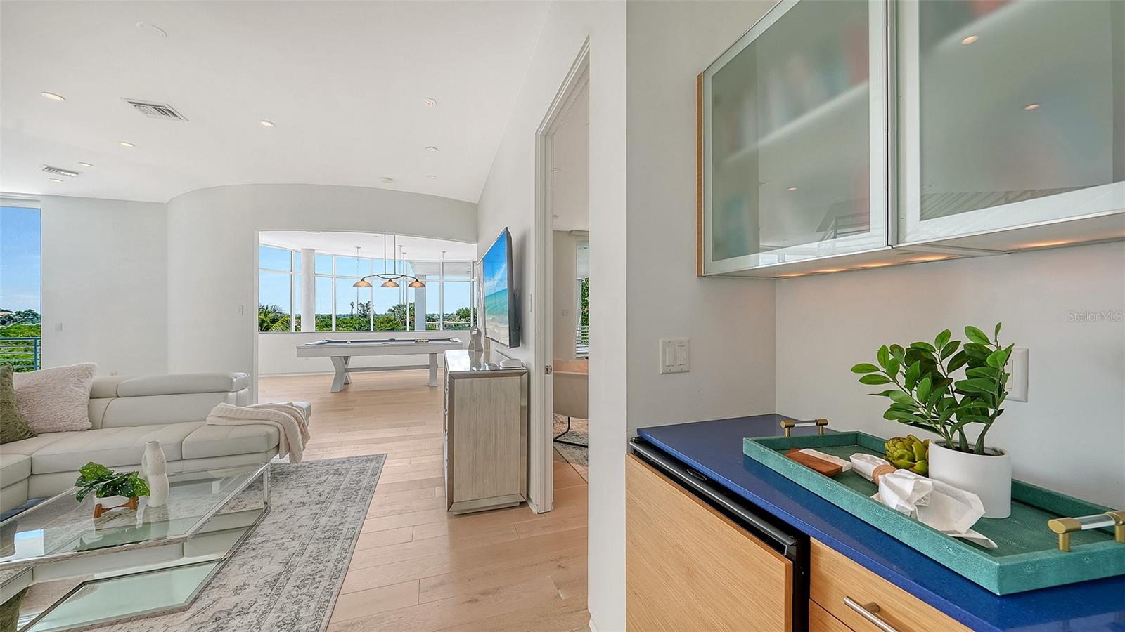 COCOANUT BAYOU - Residential