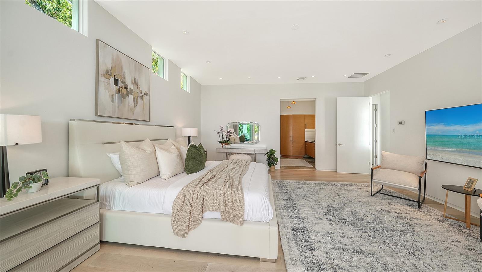 COCOANUT BAYOU - Residential