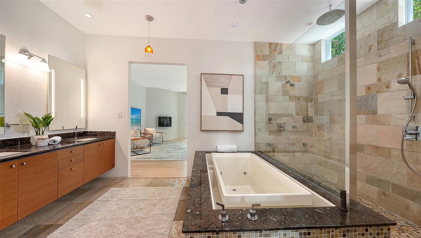 COCOANUT BAYOU - Residential