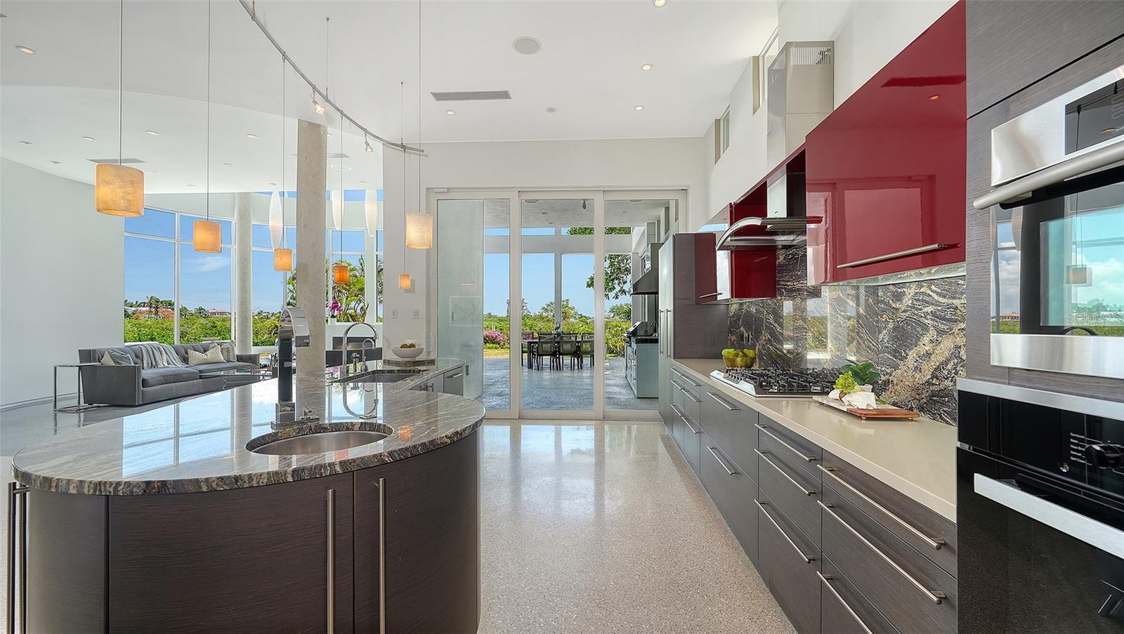 COCOANUT BAYOU - Residential