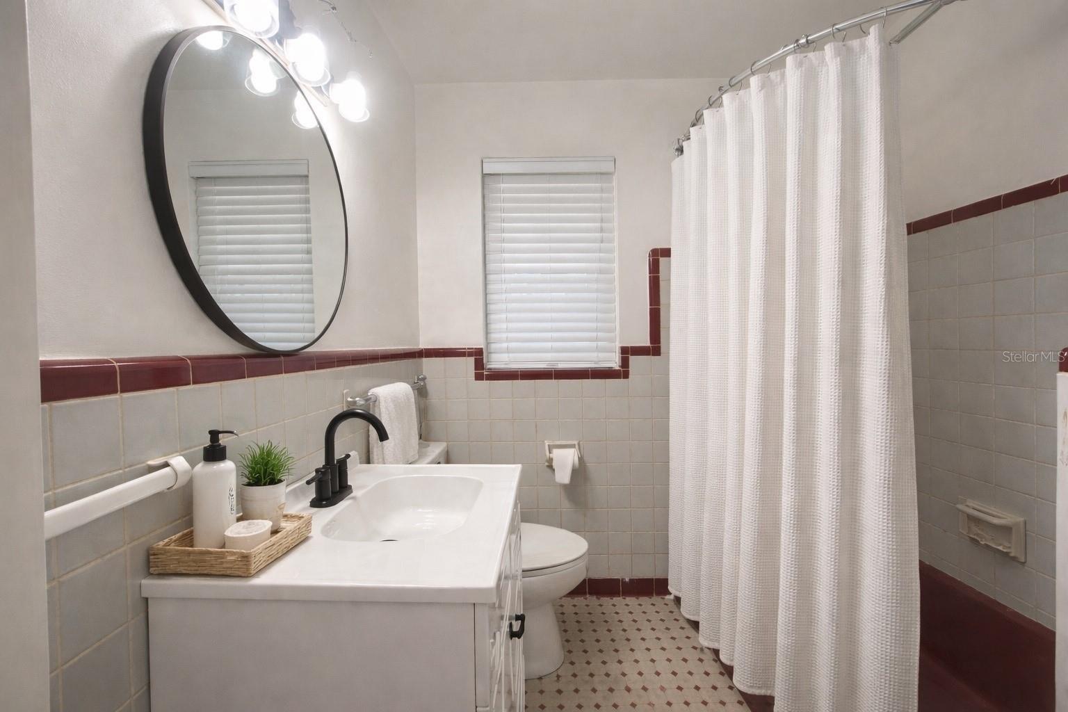 LEESBURG LAKEWOOD PARK - Residential