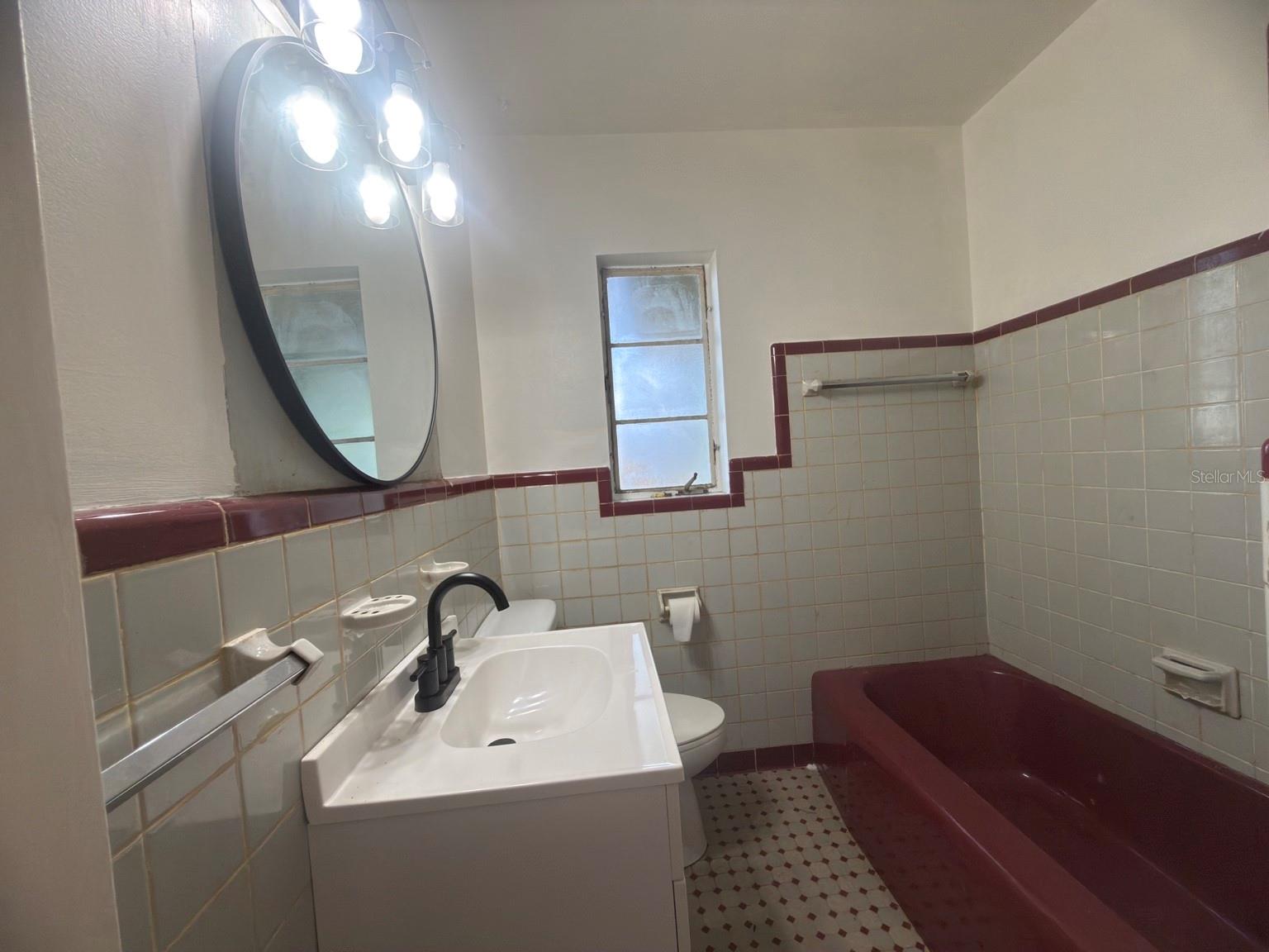 LEESBURG LAKEWOOD PARK - Residential