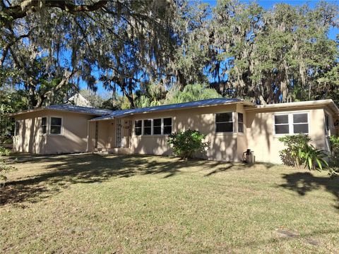 A home in PALATKA