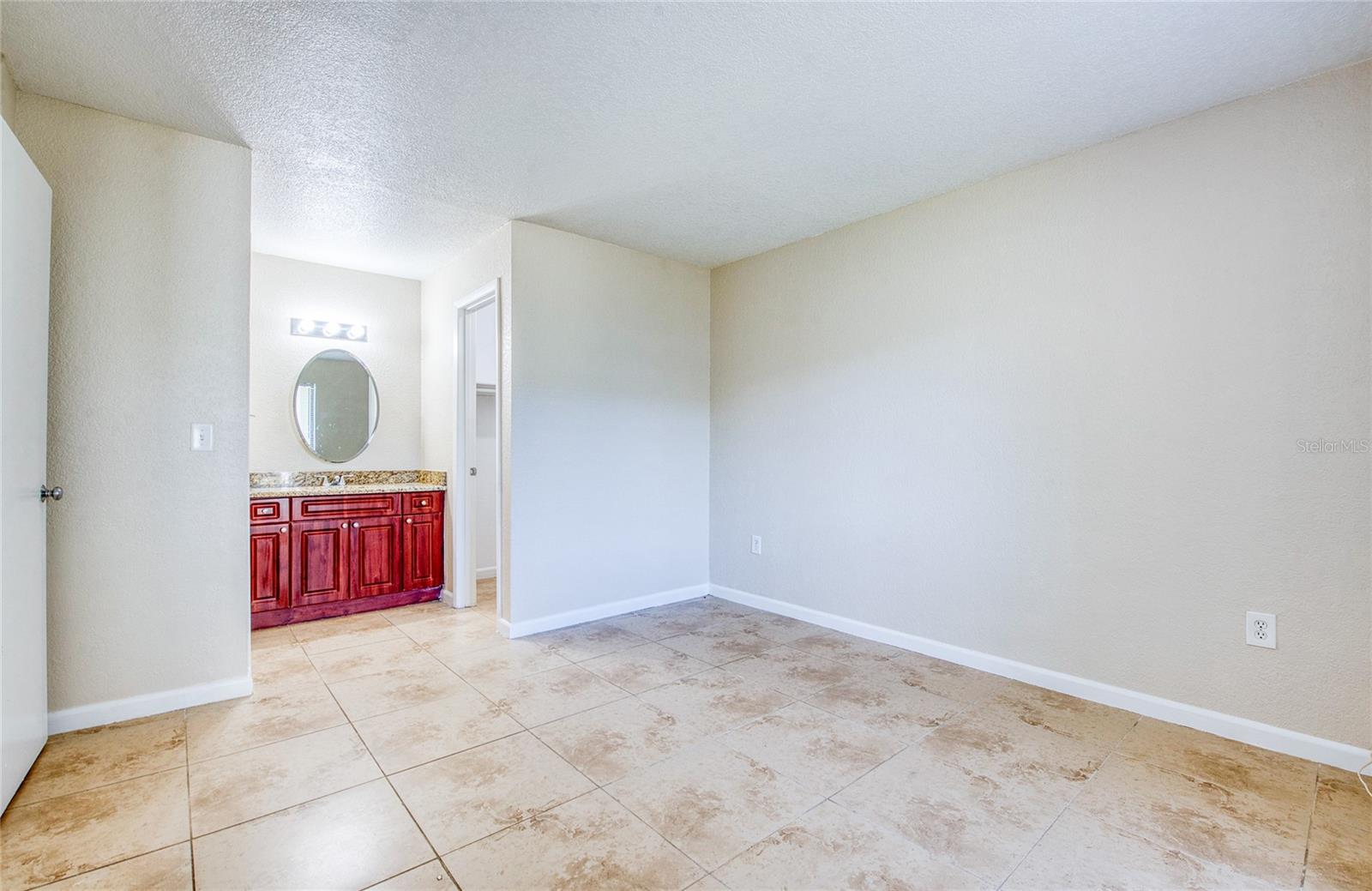 HARBOR CLUB CONDO - Residential