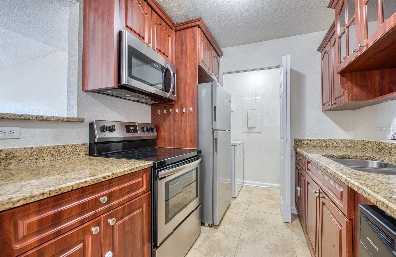 HARBOR CLUB CONDO - Residential