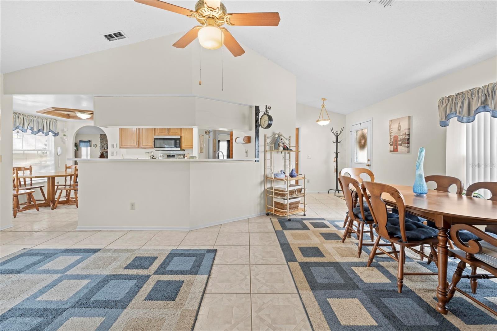 SPRING HILL - Residential