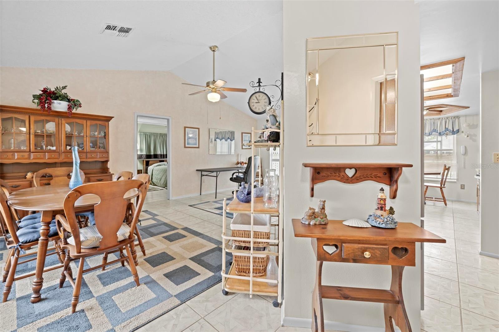 SPRING HILL - Residential