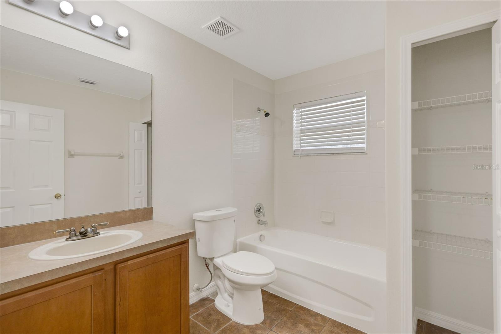 GRAND OAKS PH 03 - Residential