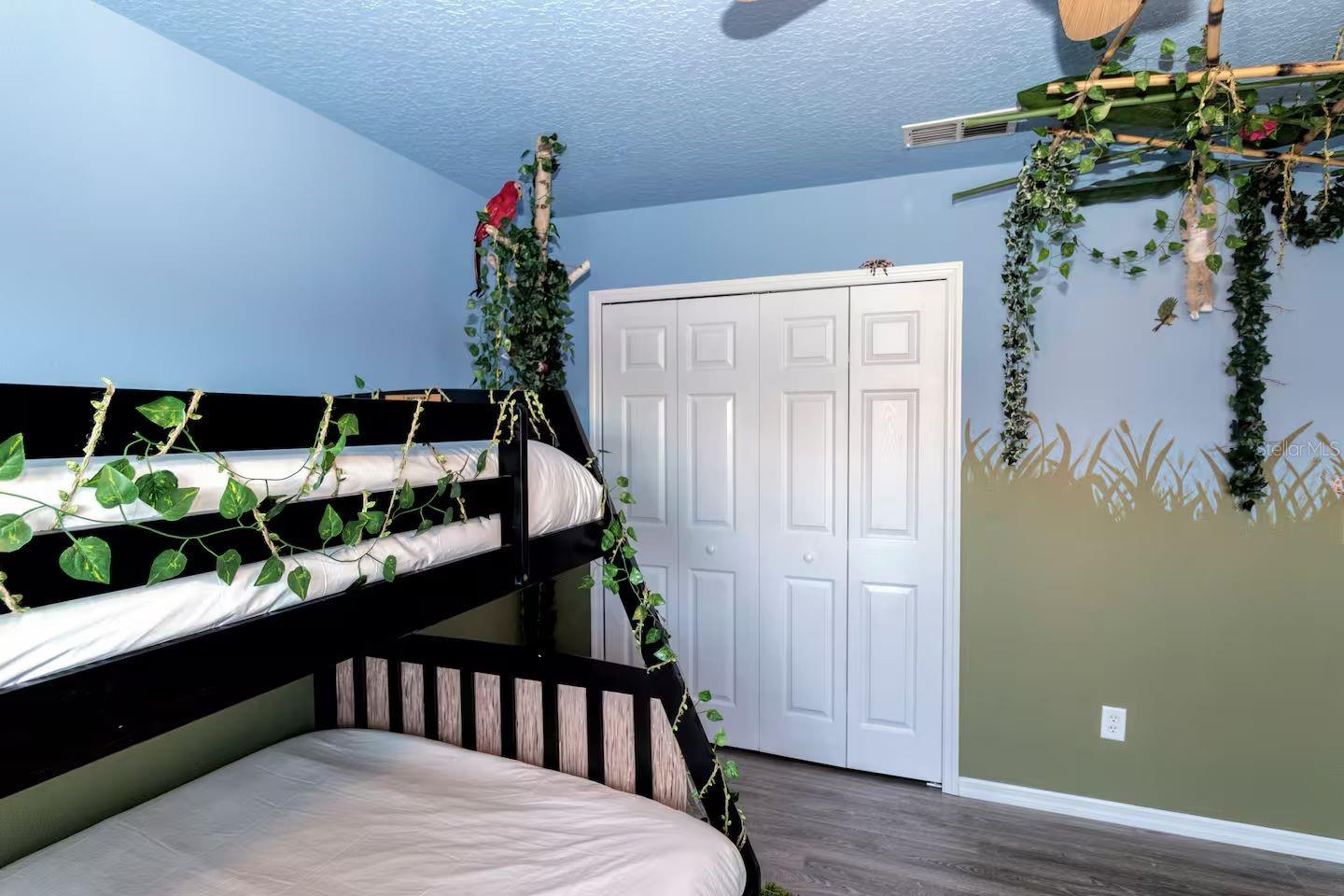 SOLANA - Residential Lease