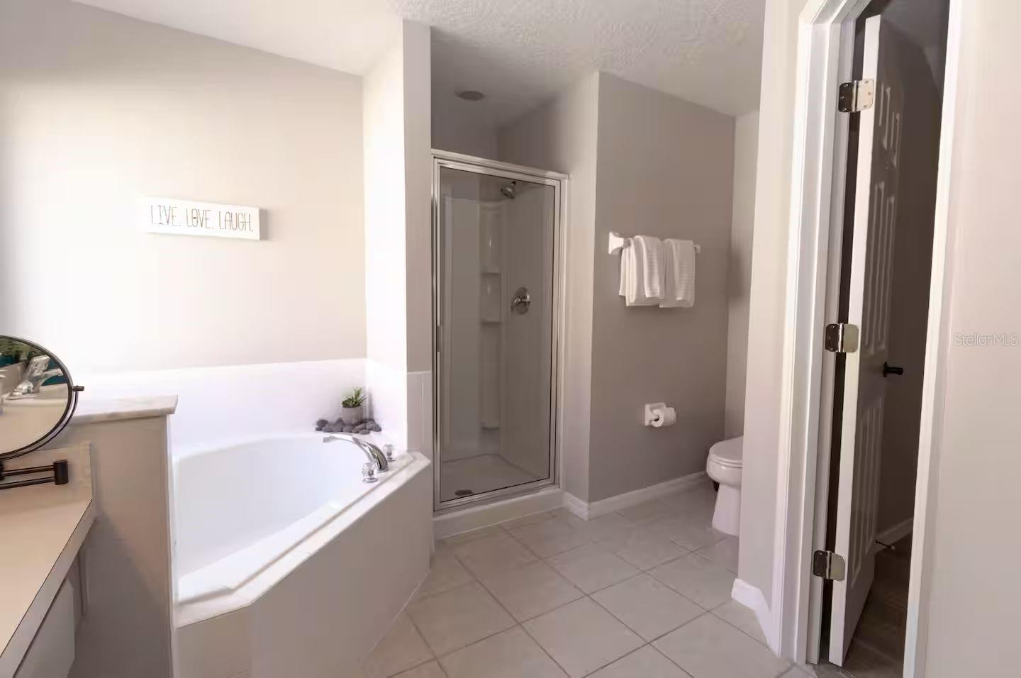 SOLANA - Residential Lease