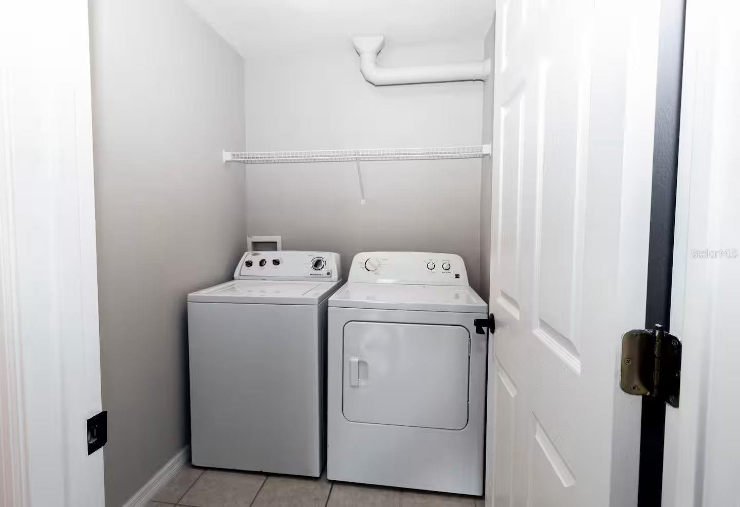 SOLANA - Residential Lease