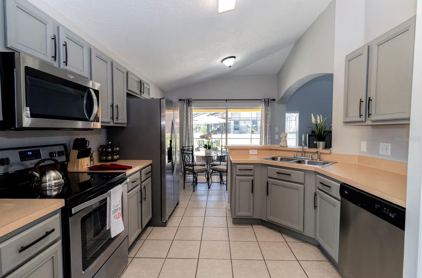 SOLANA - Residential Lease