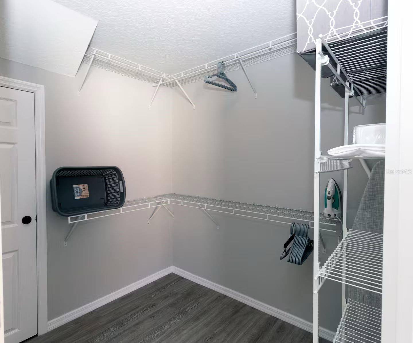 SOLANA - Residential Lease