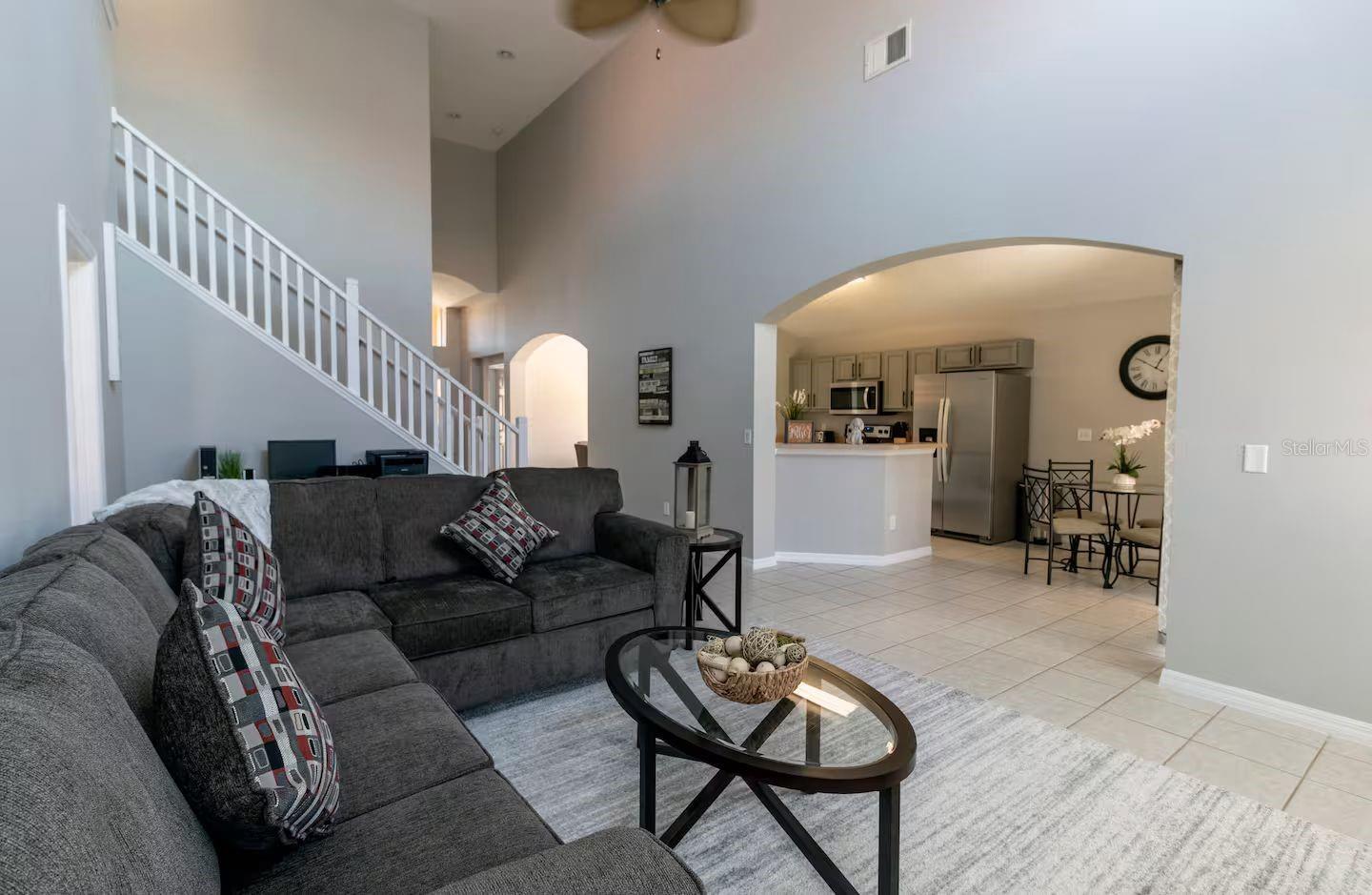 SOLANA - Residential Lease