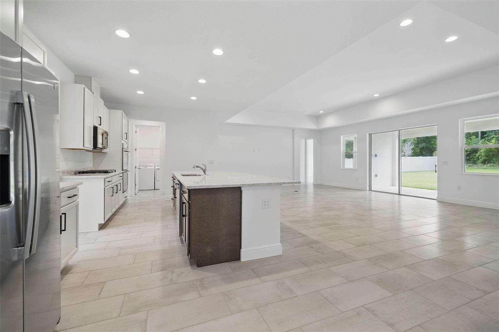 5204 OBSIDIAN GATE DRIVE